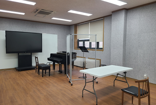 321호(캡스톤 디자인 실습실)
