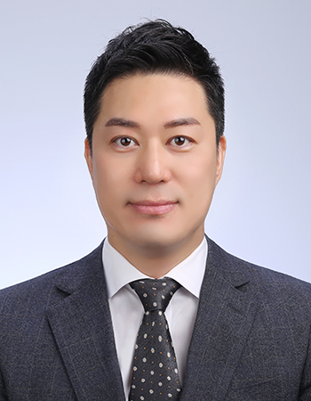 남○준 사진