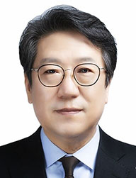 제 15대 박광일 목사 사진