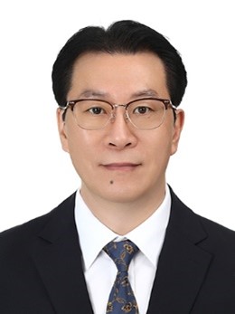 최○준 사진